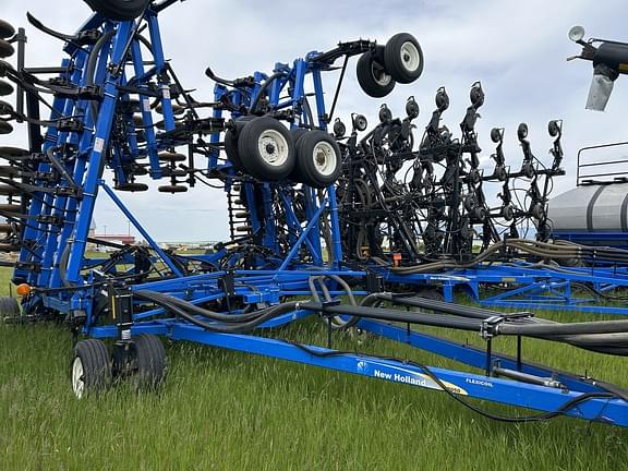 Image of New Holland P2050 equipment image 4