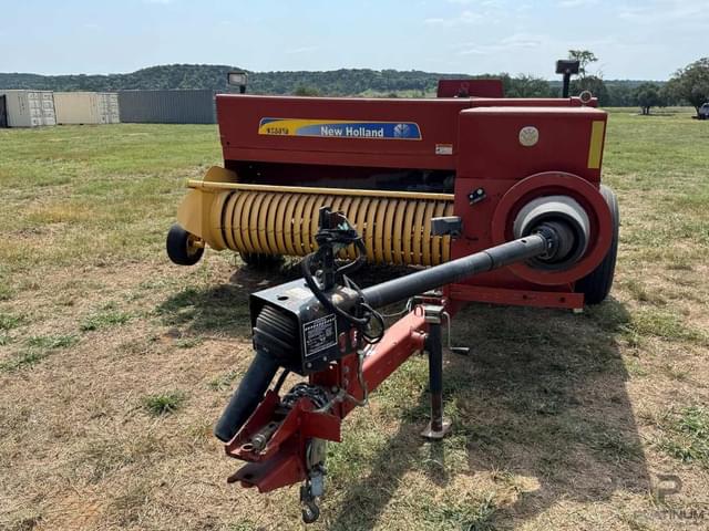 Image of New Holland BC5070 equipment image 2