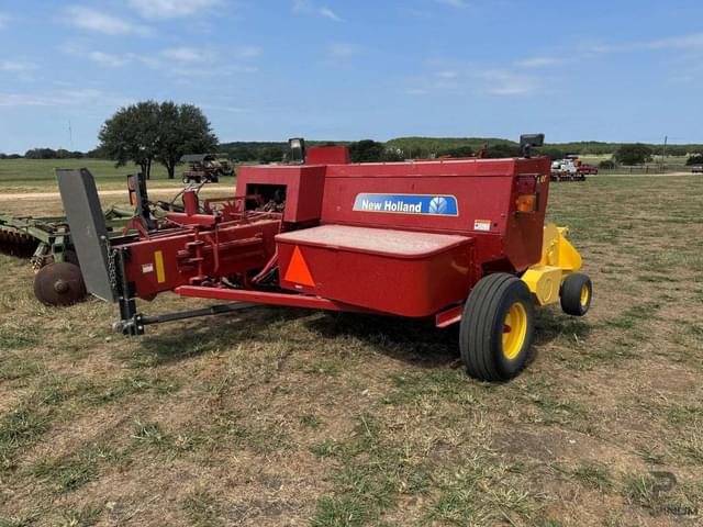 Image of New Holland BC5070 equipment image 3