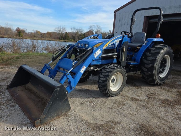 Image of New Holland T1530 Primary image