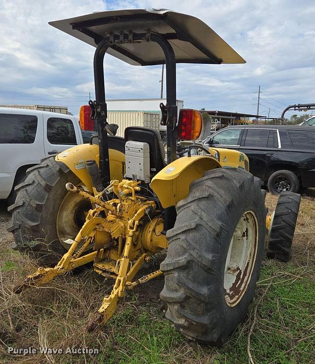 Image of New Holland T4030 equipment image 4