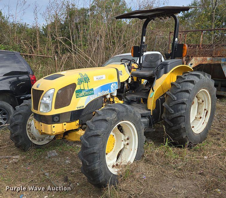 Image of New Holland T4030 Primary image