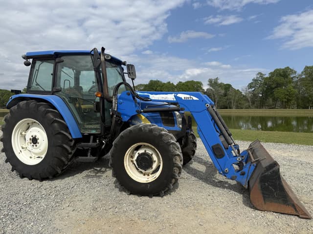 Image of New Holland T5070 equipment image 3