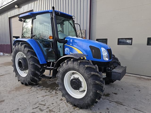 Image of New Holland T5070 equipment image 2