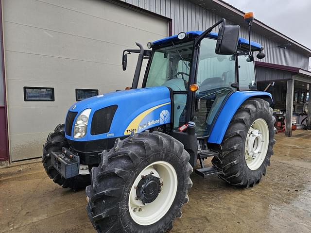 Image of New Holland T5070 equipment image 1