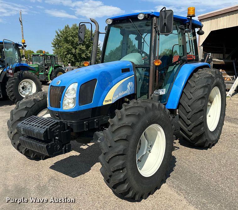 Image of New Holland T5070 Primary image