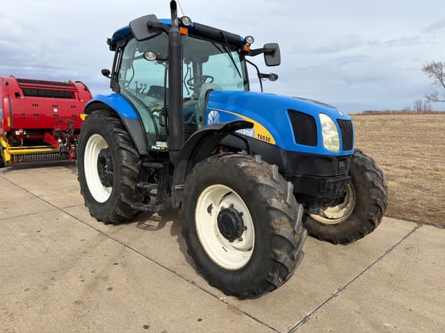 Image of New Holland T6030 equipment image 2
