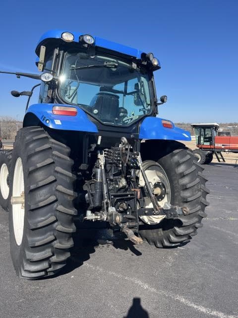 Image of New Holland T6050 Plus equipment image 2