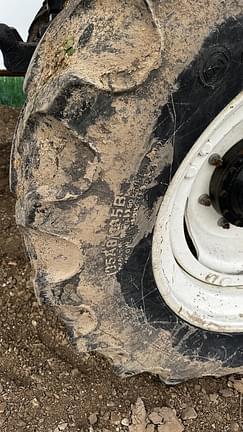 Image of New Holland T6070 Elite equipment image 4