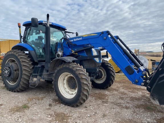 Image of New Holland T7040 equipment image 1