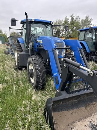 Image of New Holland T7.210 Image 1