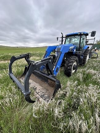 Image of New Holland T7.210 Image 0