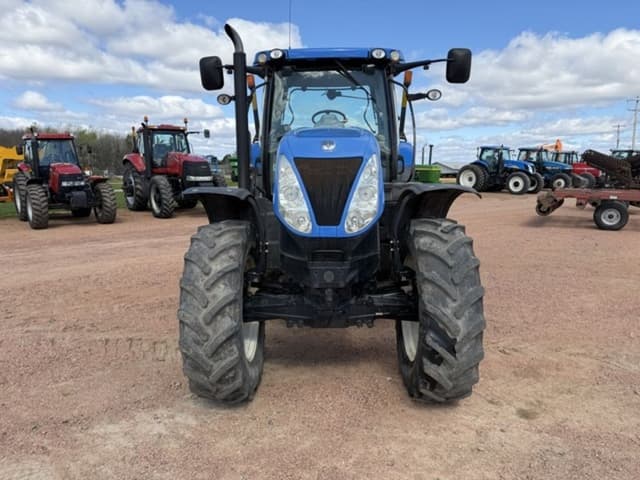 Image of New Holland T7.235 equipment image 1