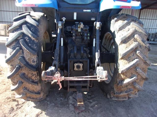 Image of New Holland T7.235 equipment image 4