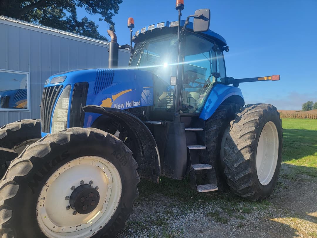 Image of New Holland T8010 Image 1