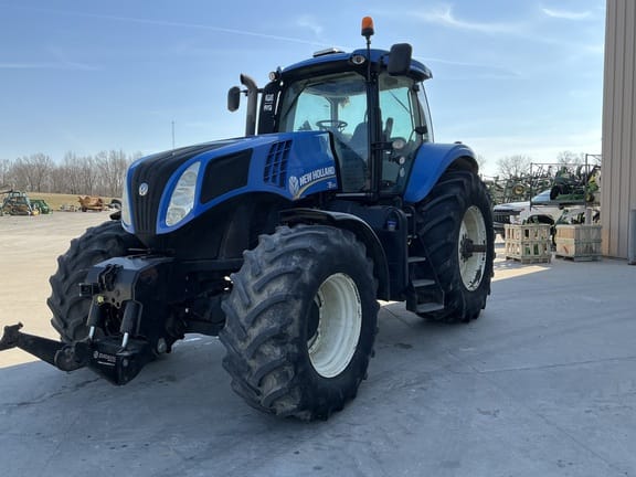 Main image New Holland T8.300