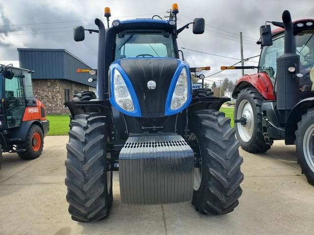 Image of New Holland T8.300 equipment image 1