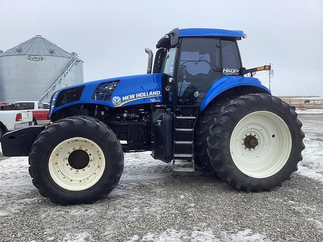 Image of New Holland T8.330 equipment image 1