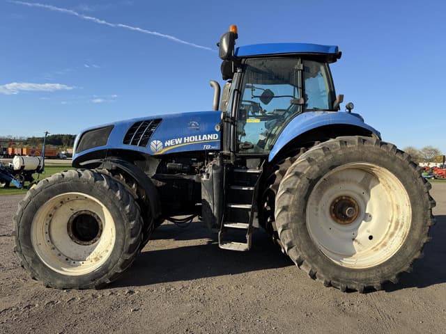 Image of New Holland T8.360 equipment image 3