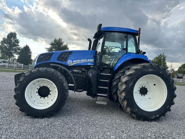 Image of New Holland T8.360 equipment image 2