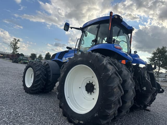 Image of New Holland T8.360 equipment image 4