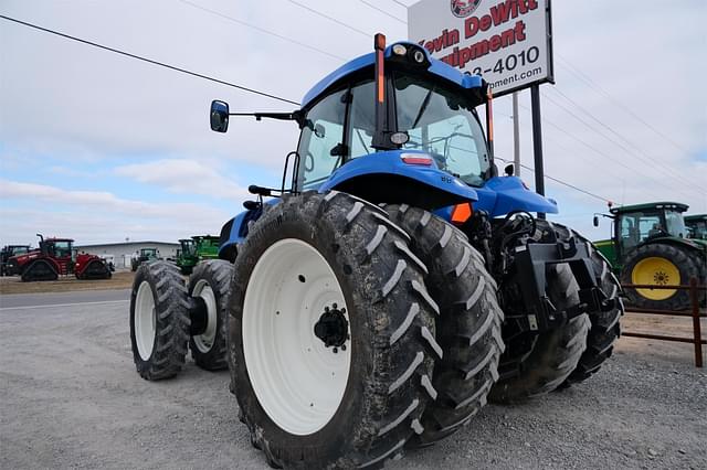 Image of New Holland T8.360 equipment image 4