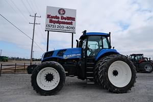 2011 New Holland T8.360 Image