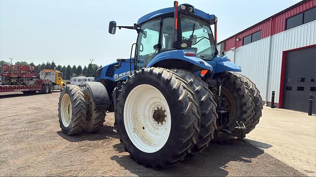 Image of New Holland T8.360 equipment image 3