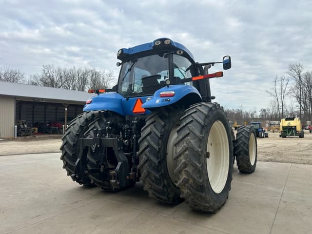 Image of New Holland T8.390 equipment image 4