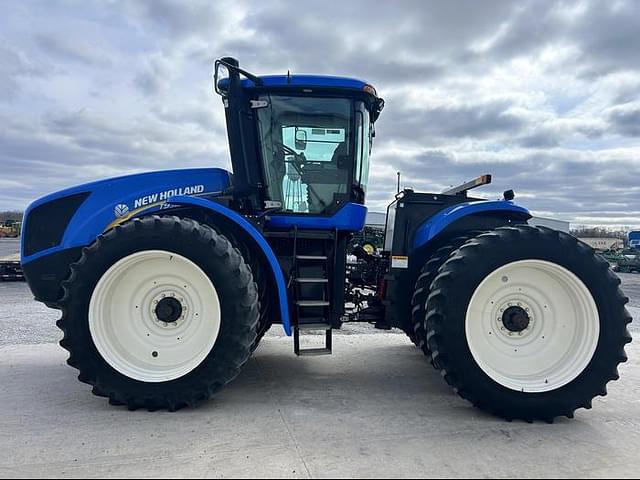 Image of New Holland T9.390 equipment image 4