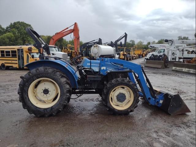 Image of New Holland Workmaster 55 equipment image 2