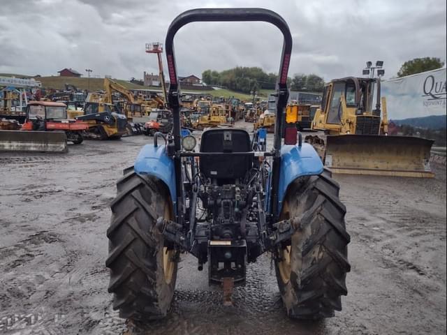 Image of New Holland Workmaster 55 equipment image 3
