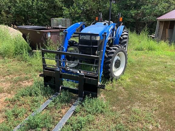 Image of New Holland Workmaster 55 equipment image 3