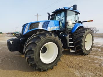 Main image New Holland T8.300