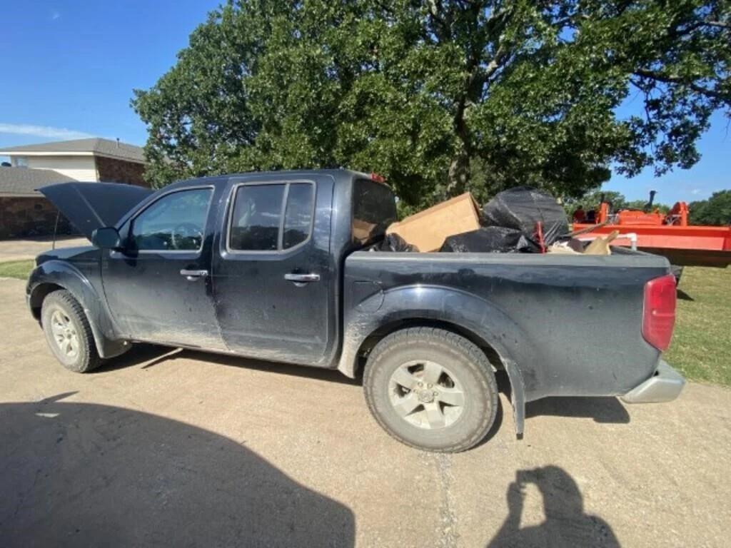 Image of Nissan Frontier Primary image