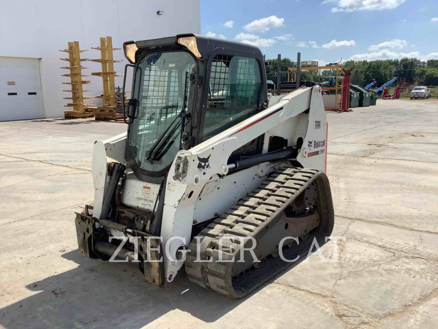 2011 Bobcat T630 Equipment Image0