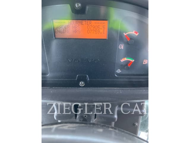 Image of Volvo G946B equipment image 4