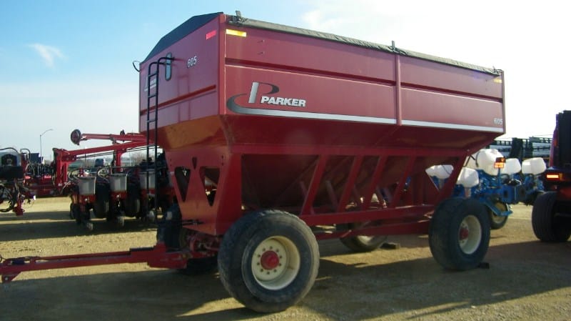 2011 Parker 605 Equipment Image0