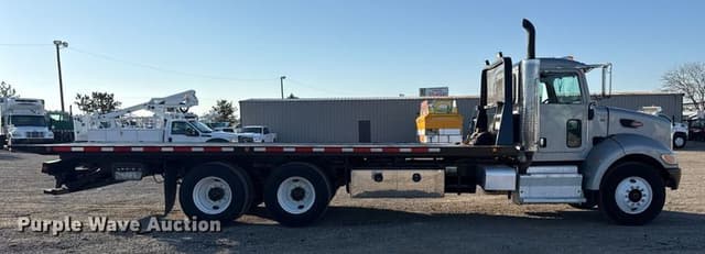 Image of Peterbilt 348 equipment image 3