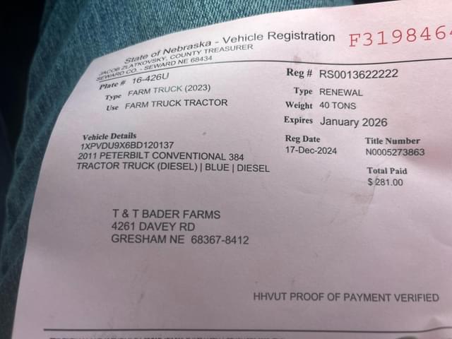 Image of Peterbilt 384 equipment image 4