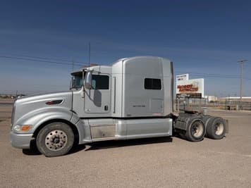 Main image Peterbilt 386