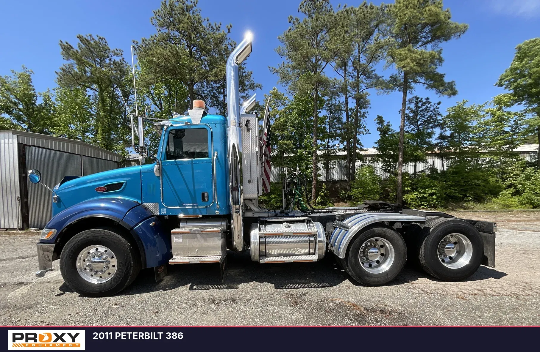 2011 Peterbilt 386 Equipment Image0