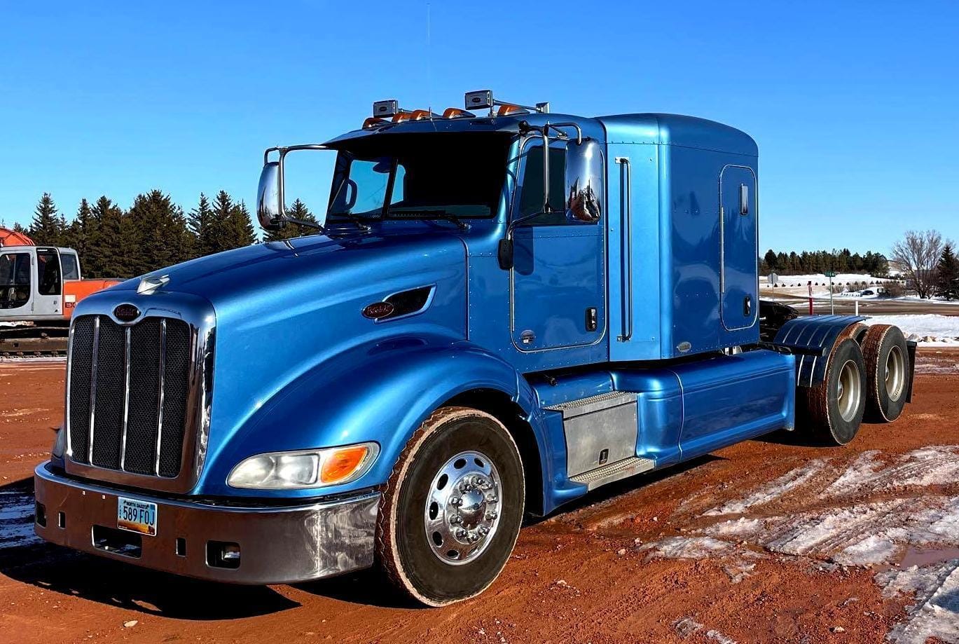 Main image Peterbilt 386