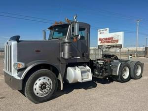 2011 Peterbilt 388 Image