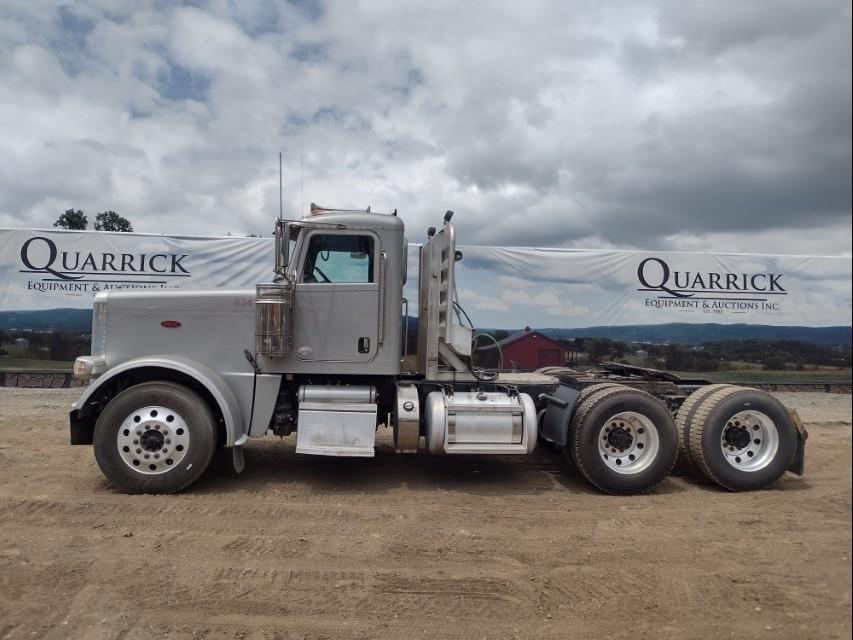 Image of Peterbilt 388 Primary image