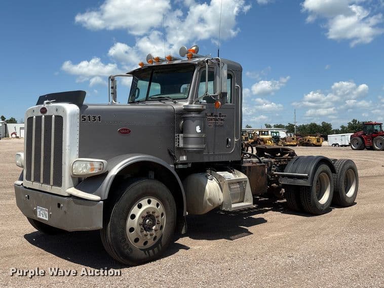 Image of Peterbilt 388 Primary image