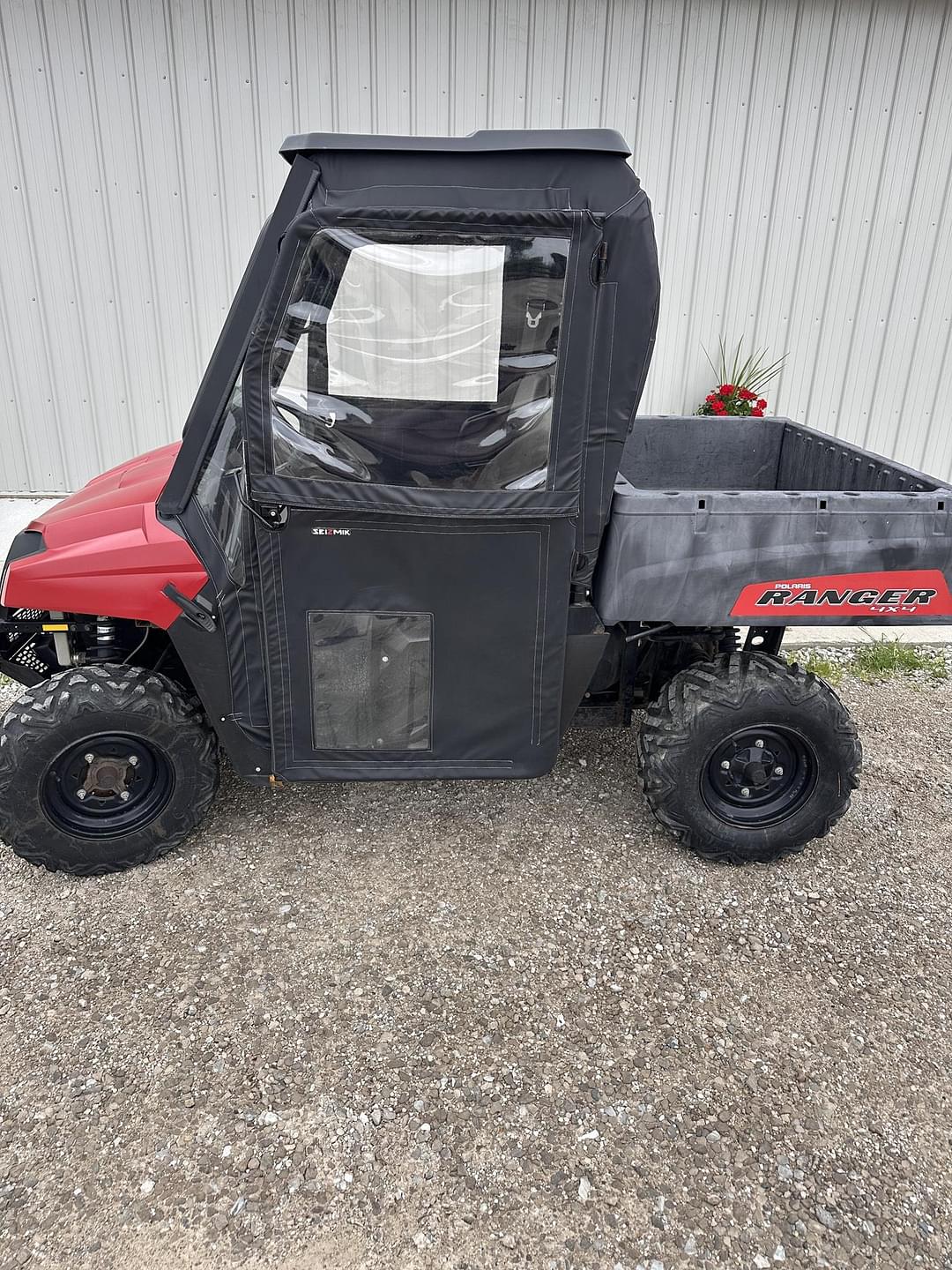 Image of Polaris Ranger 400 Primary image