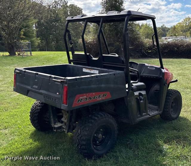 Image of Polaris RANGER 4X4 equipment image 4