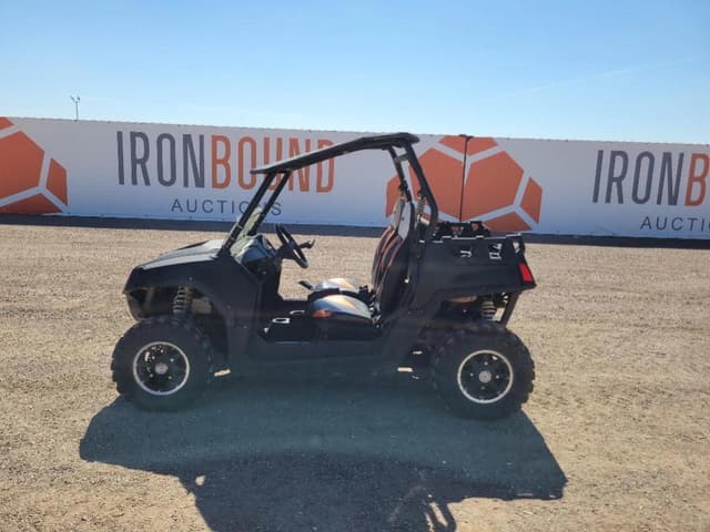Image of Polaris Ranger 800 equipment image 1