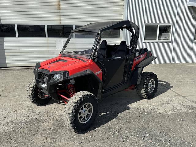 Image of Polaris RZR 900 XP equipment image 1